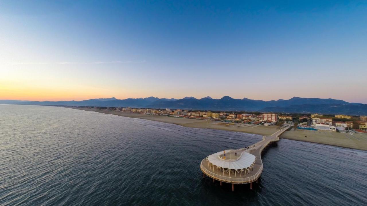 Hotel Caesar Residence&SPA Lido di Camaiore Exterior foto